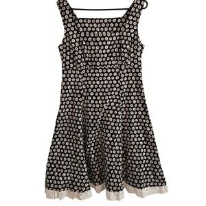 Sheila Moon Bo Peep‎ Black Daisy Dress Size M Square Neck Empire Back Pocket